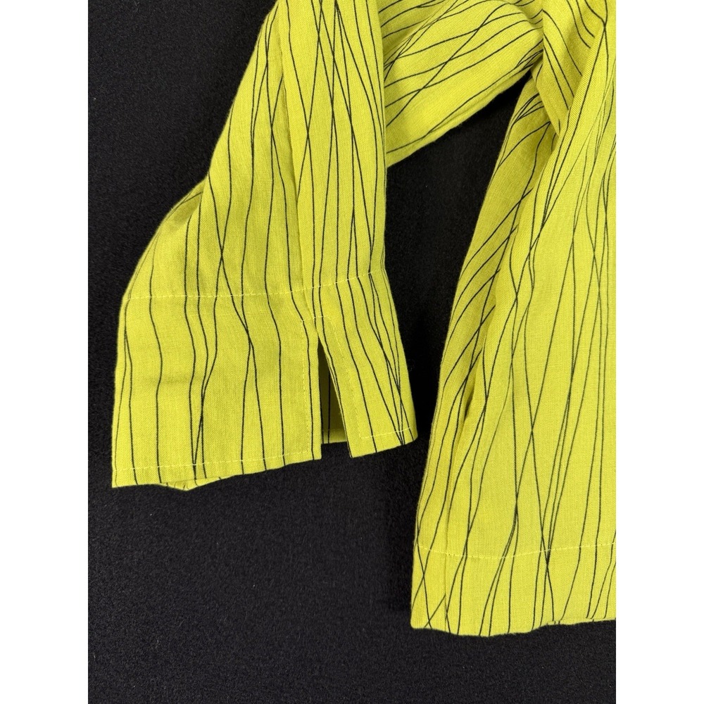 Fridaze Lime Chartreuse Green 100% Linen Top Women's Sz L Abstract Lines Artsy - Picture 3 of 11